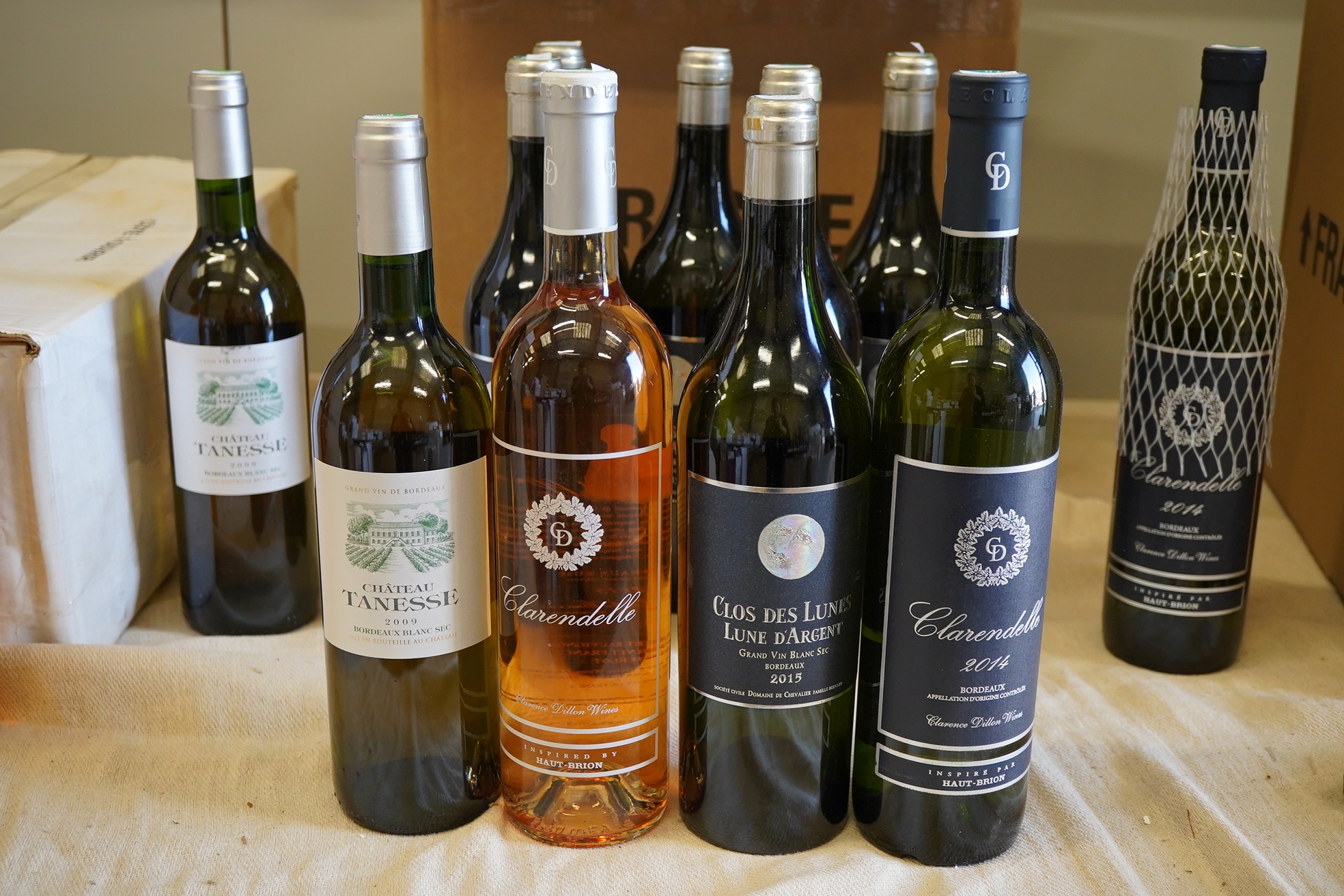 A mixed parcel of Bordeaux white wine